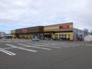 原信岩上店改装工事2019及び店舗内装工事