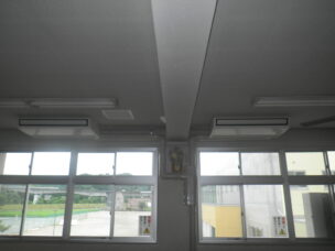 教建特222号 川口中学校 冷房整備空調設備工事